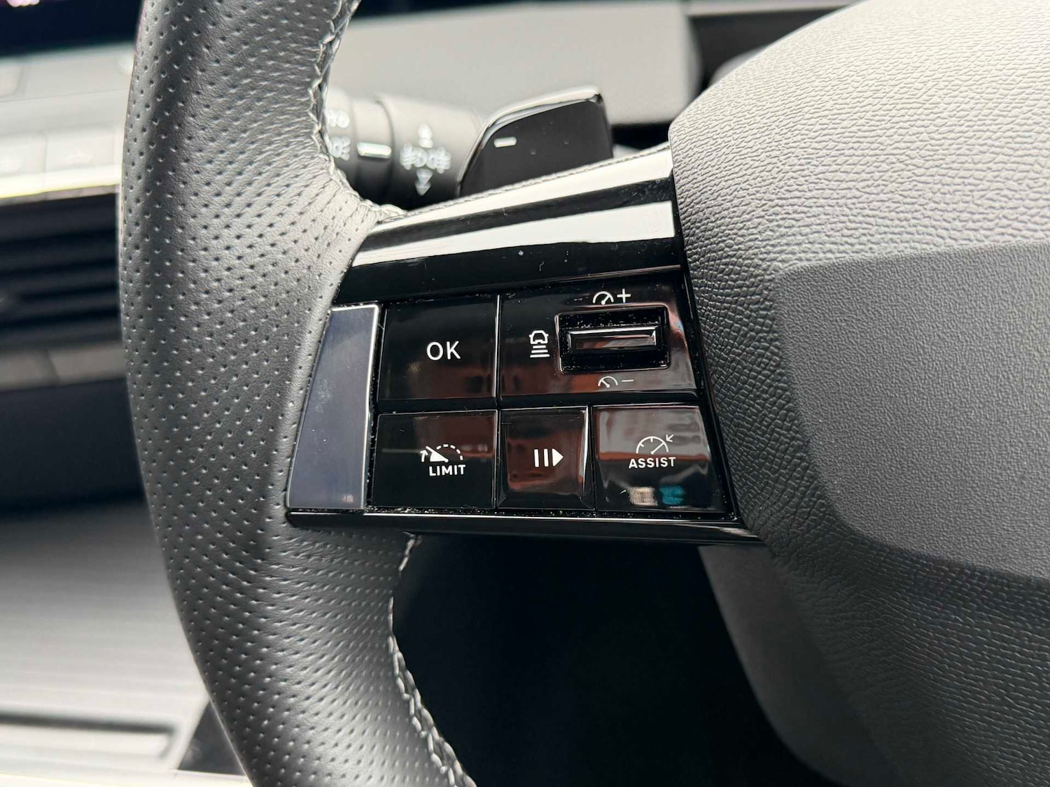 Used Vauxhall Astra 2025 for sale - 77601404: Photo 29