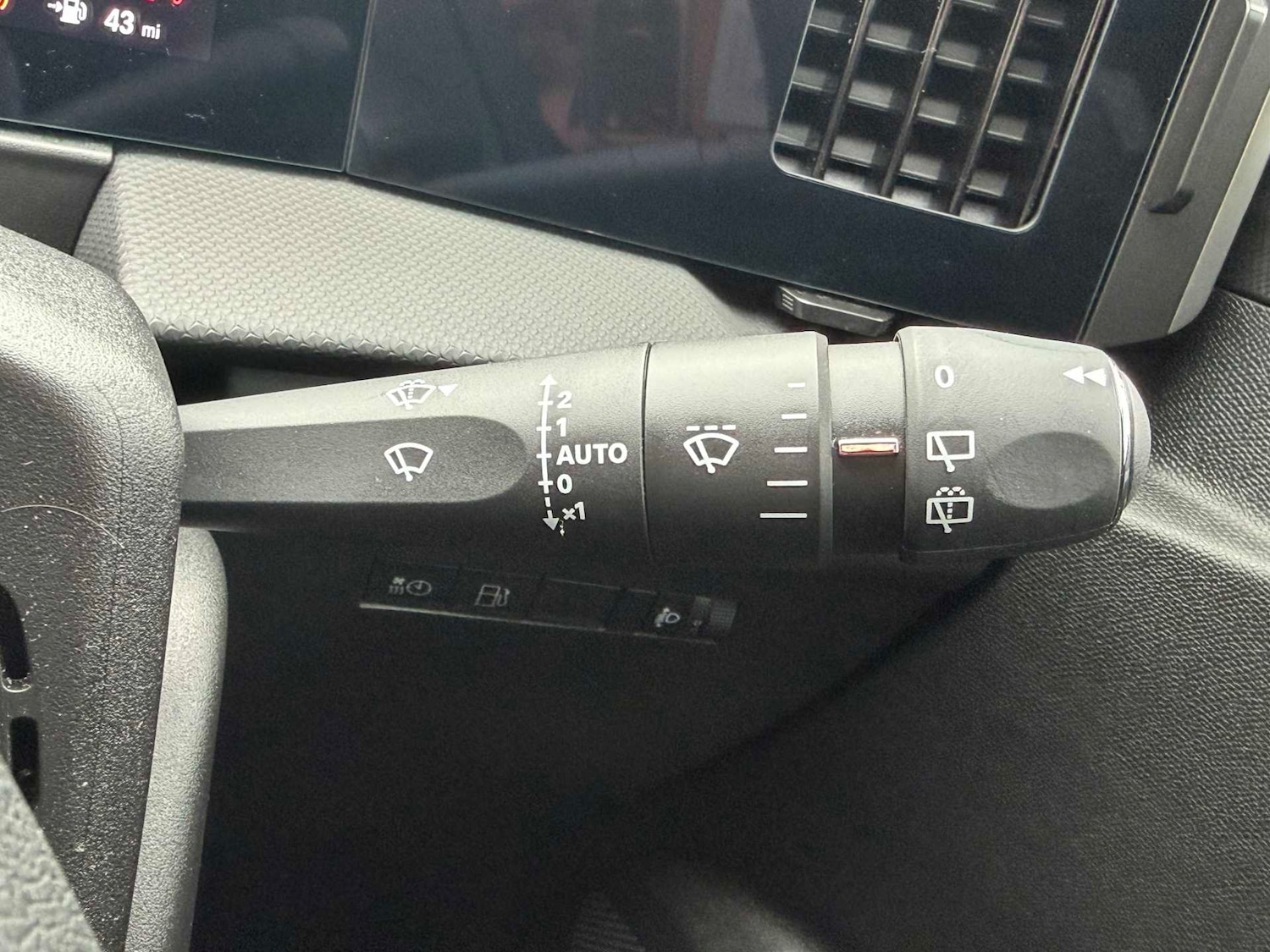 Used Vauxhall Astra 2025 for sale - 77601404: Photo 32