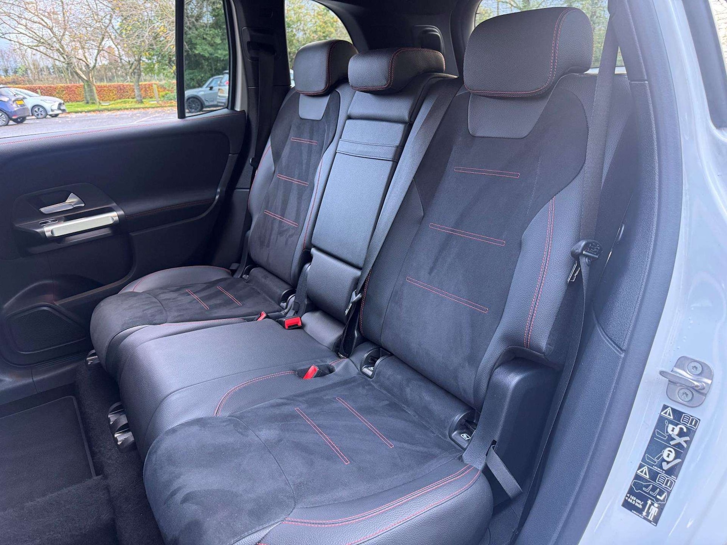 Used Mercedes-Benz GLB 2024 for sale - 76501894: Photo 19