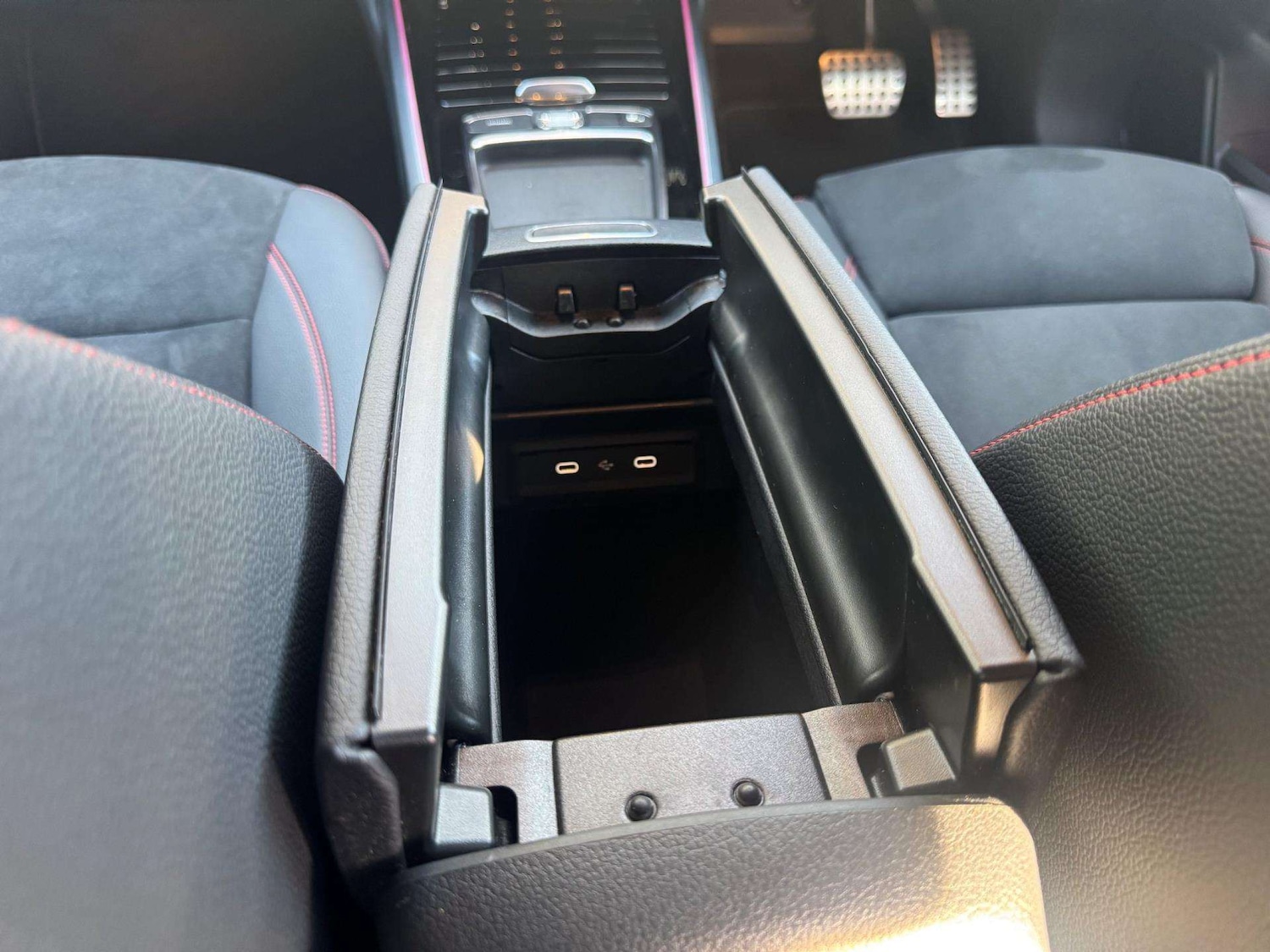 Used Mercedes-Benz GLB 2024 for sale - 76501894: Photo 21