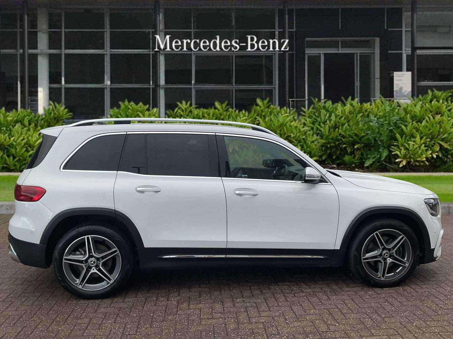 Used Mercedes-Benz GLB 2024 for sale - 76501894: Photo 9