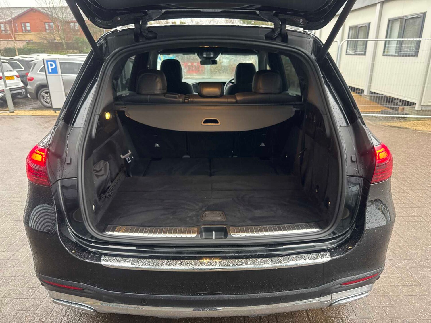 Used Mercedes-Benz GLE 2023 for sale - 77894427: Photo 13