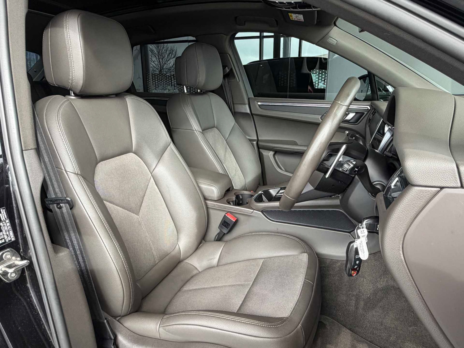 Used Porsche Macan 2022 for sale - 77553056: Photo 20