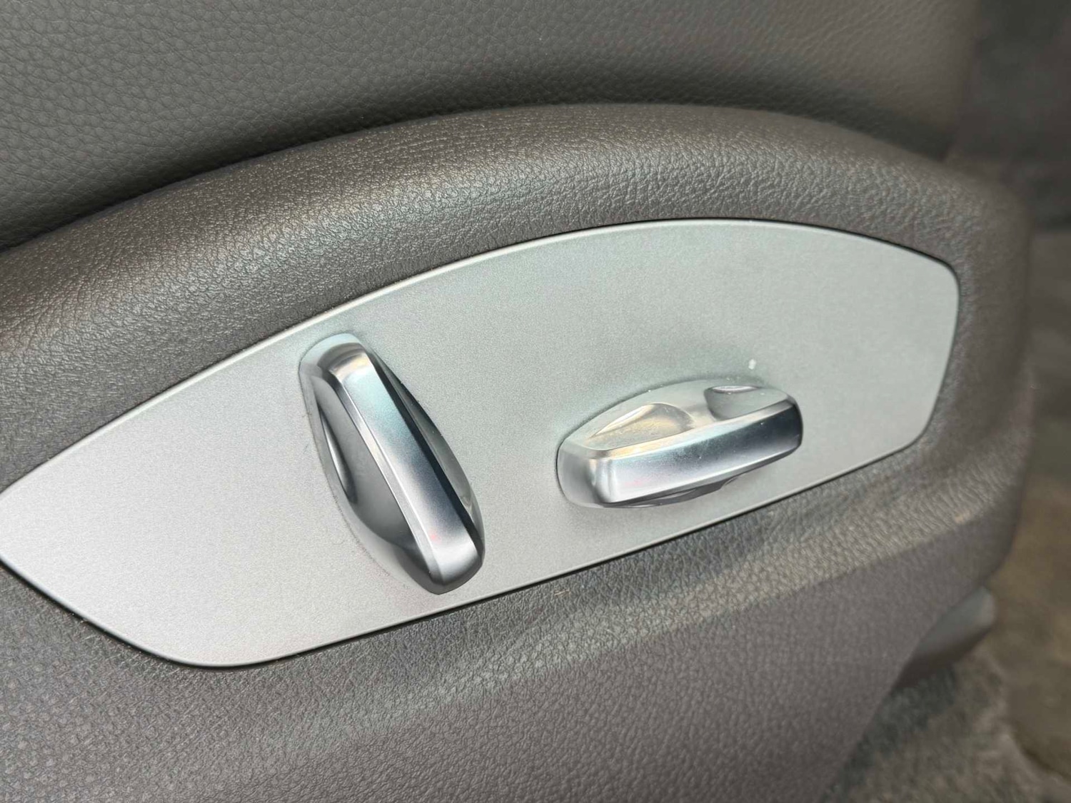 Used Porsche Macan 2022 for sale - 77553056: Photo 35