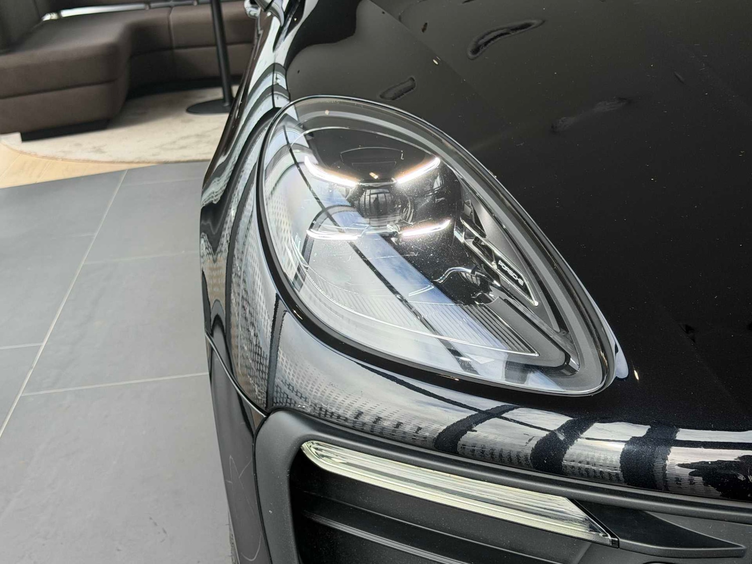 Used Porsche Macan 2022 for sale - 77553056: Photo 9