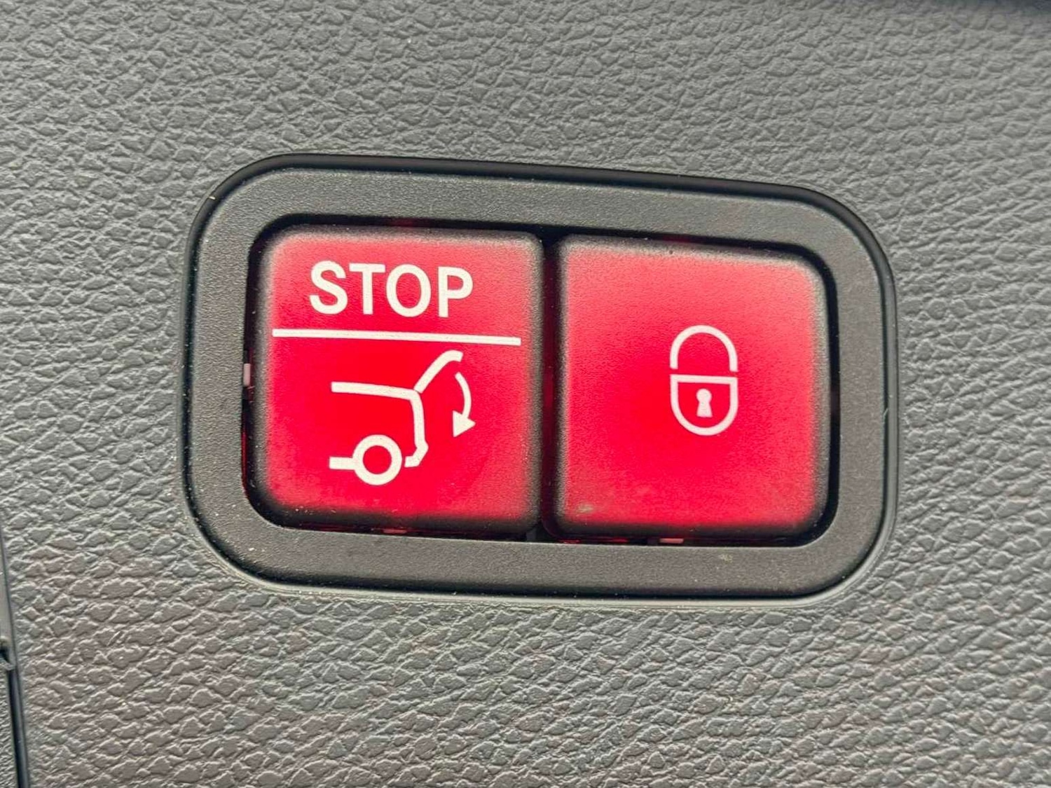 Used Mercedes-Benz EQC 2023 for sale - 77514363: Photo 13