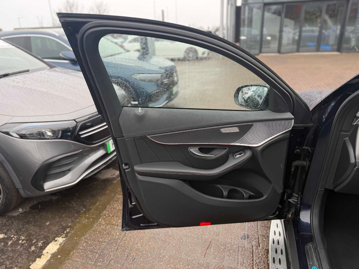 Used Mercedes-Benz EQC 2023 for sale - 77514363: Photo 17