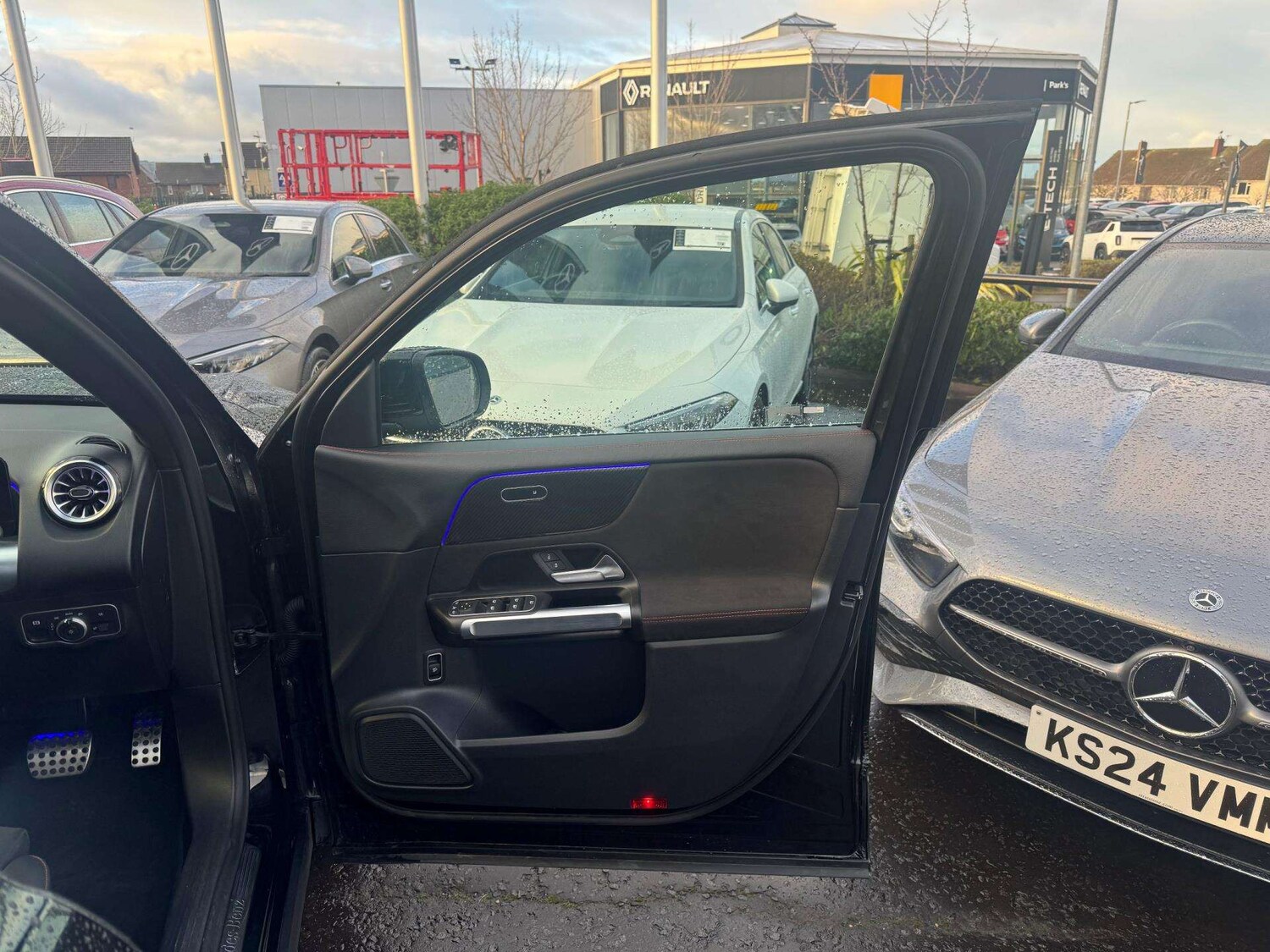 Used Mercedes-Benz GLB 2024 for sale - 76501936: Photo 14