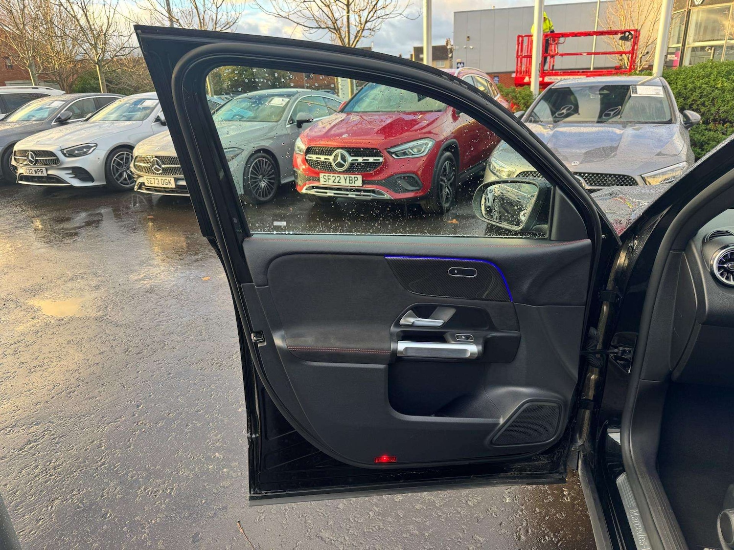 Used Mercedes-Benz GLB 2024 for sale - 76501936: Photo 17