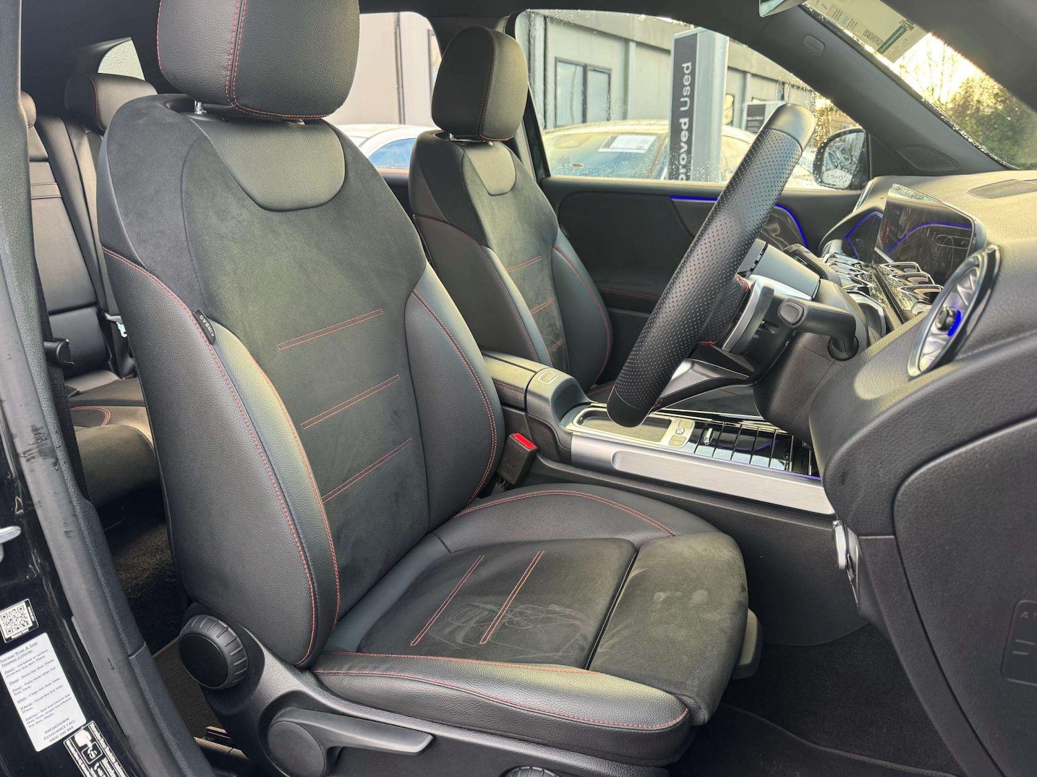 Used Mercedes-Benz GLB 2024 for sale - 76501936: Photo 21