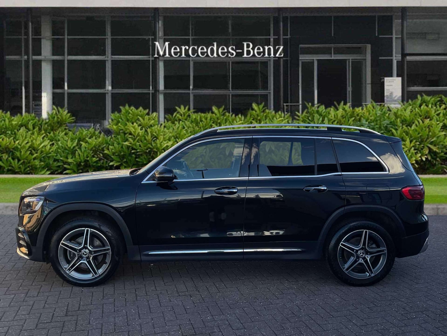 Used Mercedes-Benz GLB 2024 for sale - 76501936: Photo 9