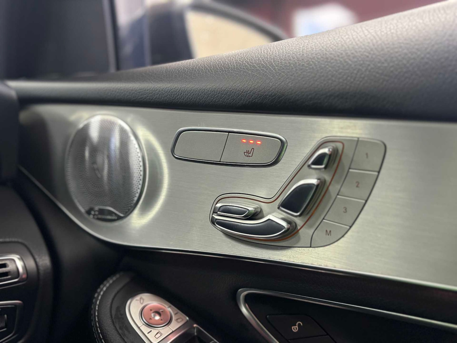 Used Mercedes-Benz GLC 2016 for sale - 78052408: Photo 10