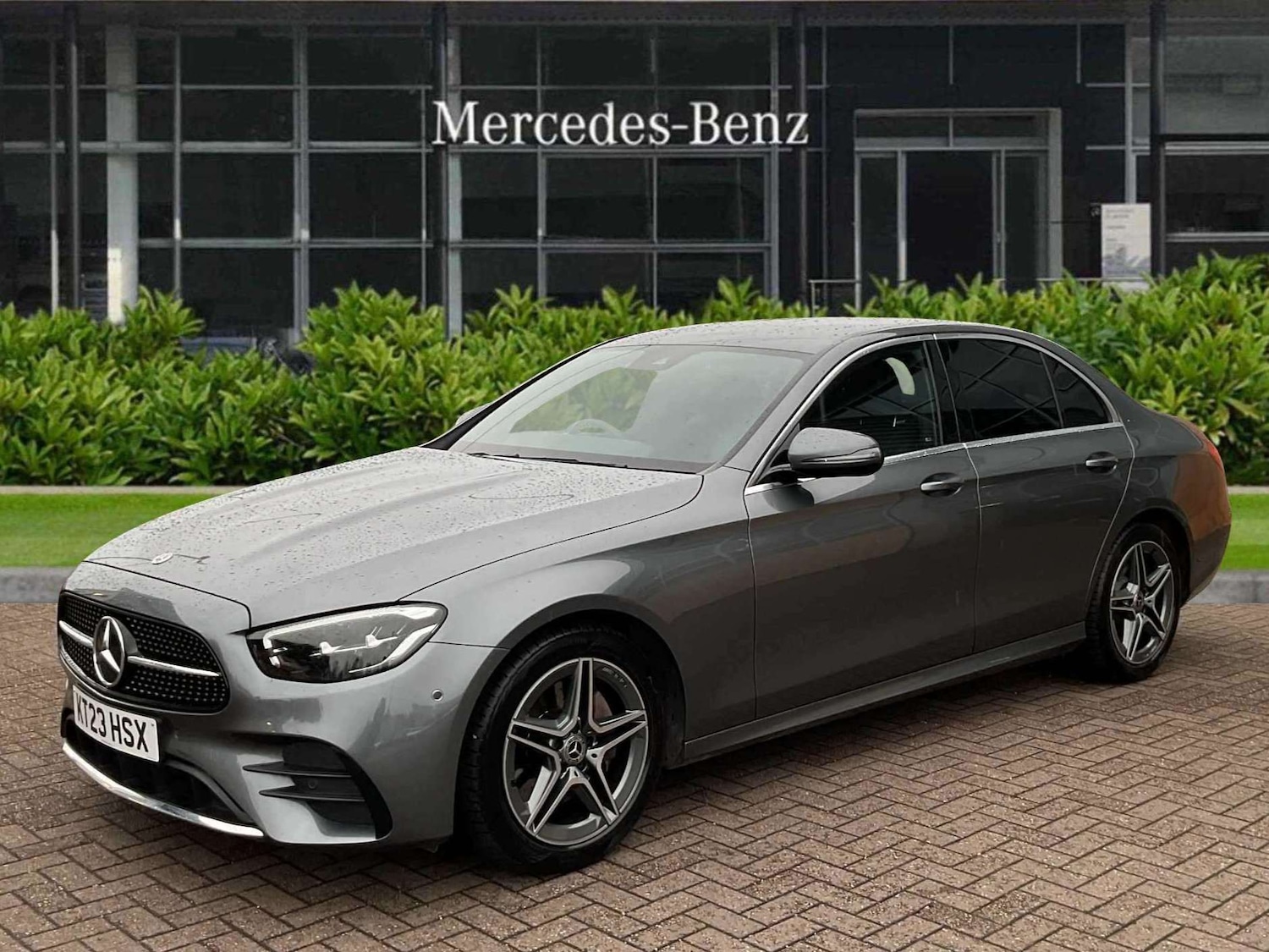 Used Mercedes-Benz E Class 2023 for sale - 76316132: Photo 3