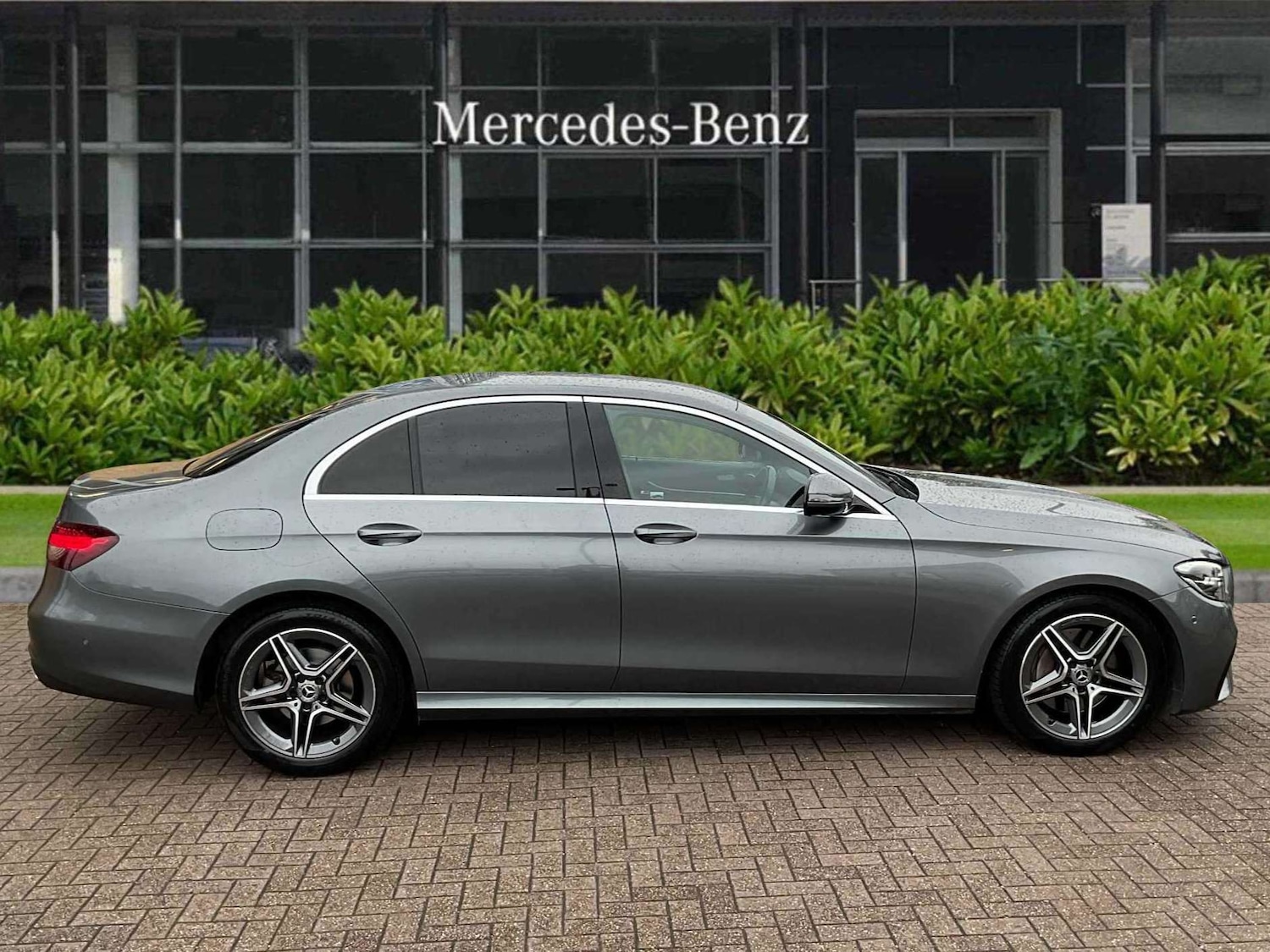 Used Mercedes-Benz E Class 2023 for sale - 76316132: Photo 8