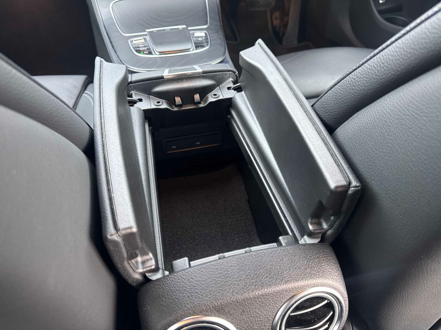 Used Mercedes-Benz E Class 2023 for sale - 77458517: Photo 21