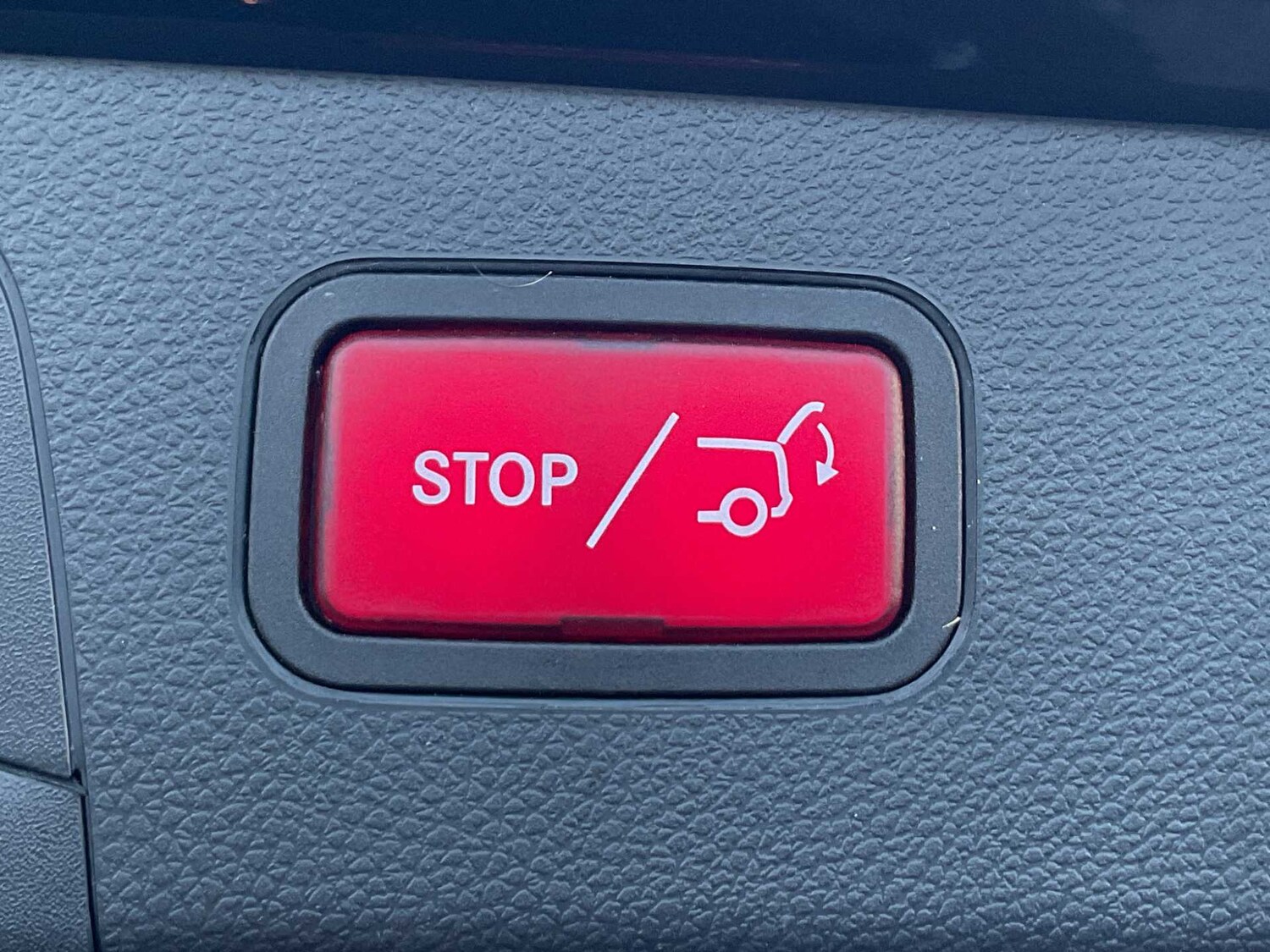 Used Mercedes-Benz GLC 2022 for sale - 76501808: Photo 13