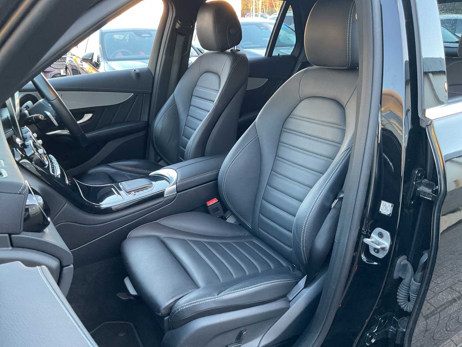 Used Mercedes-Benz GLC 2022 for sale - 76501808: Photo 23