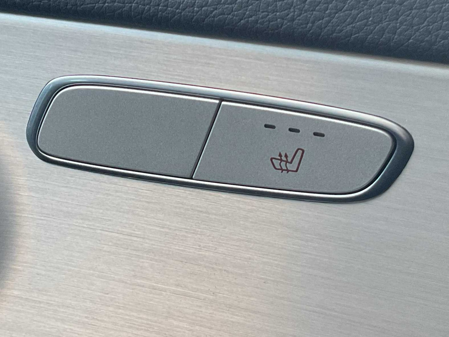 Used Mercedes-Benz GLC 2022 for sale - 76501808: Photo 30