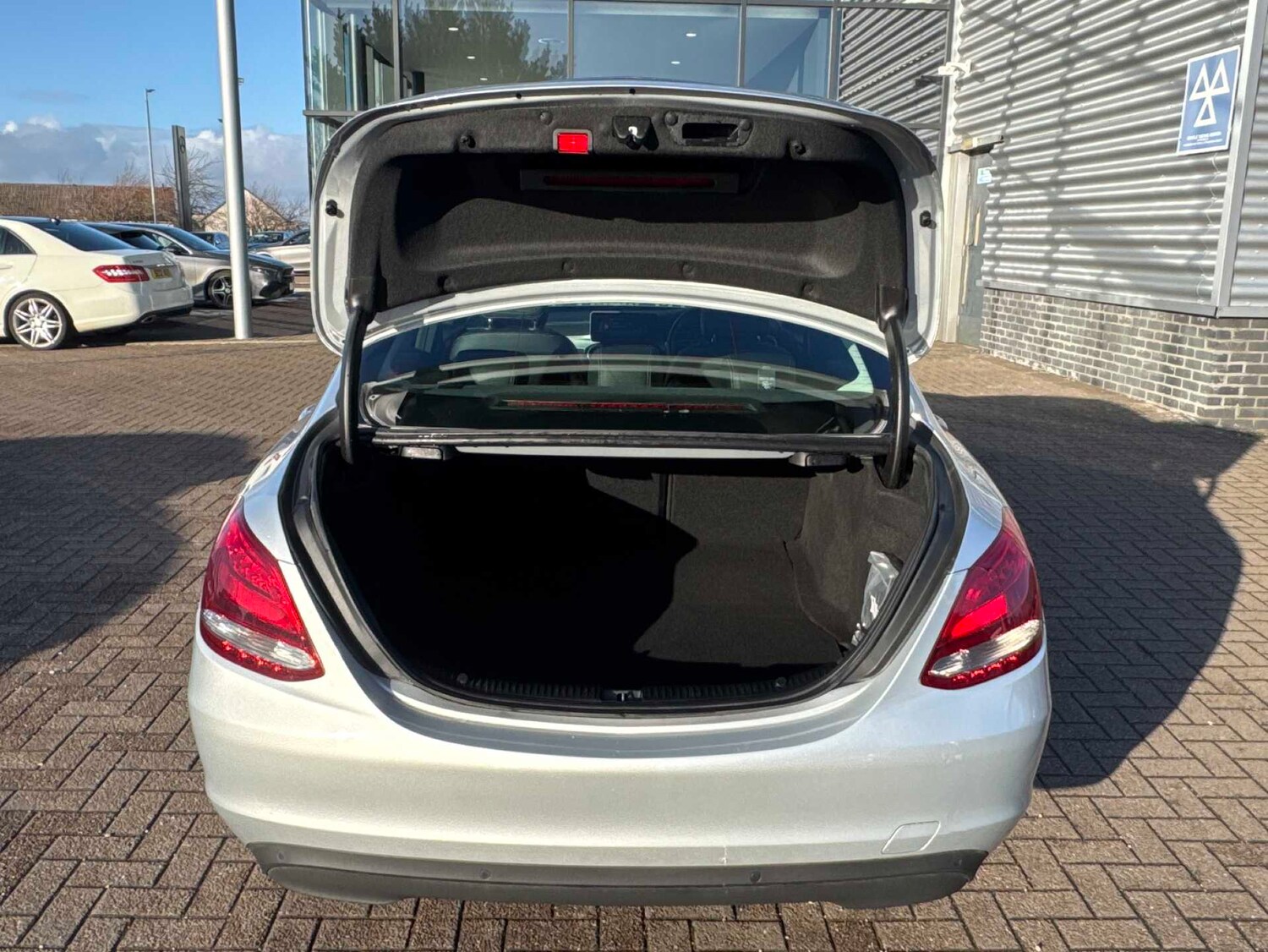 Used Mercedes-Benz C Class 2019 for sale - 77000164: Photo 11