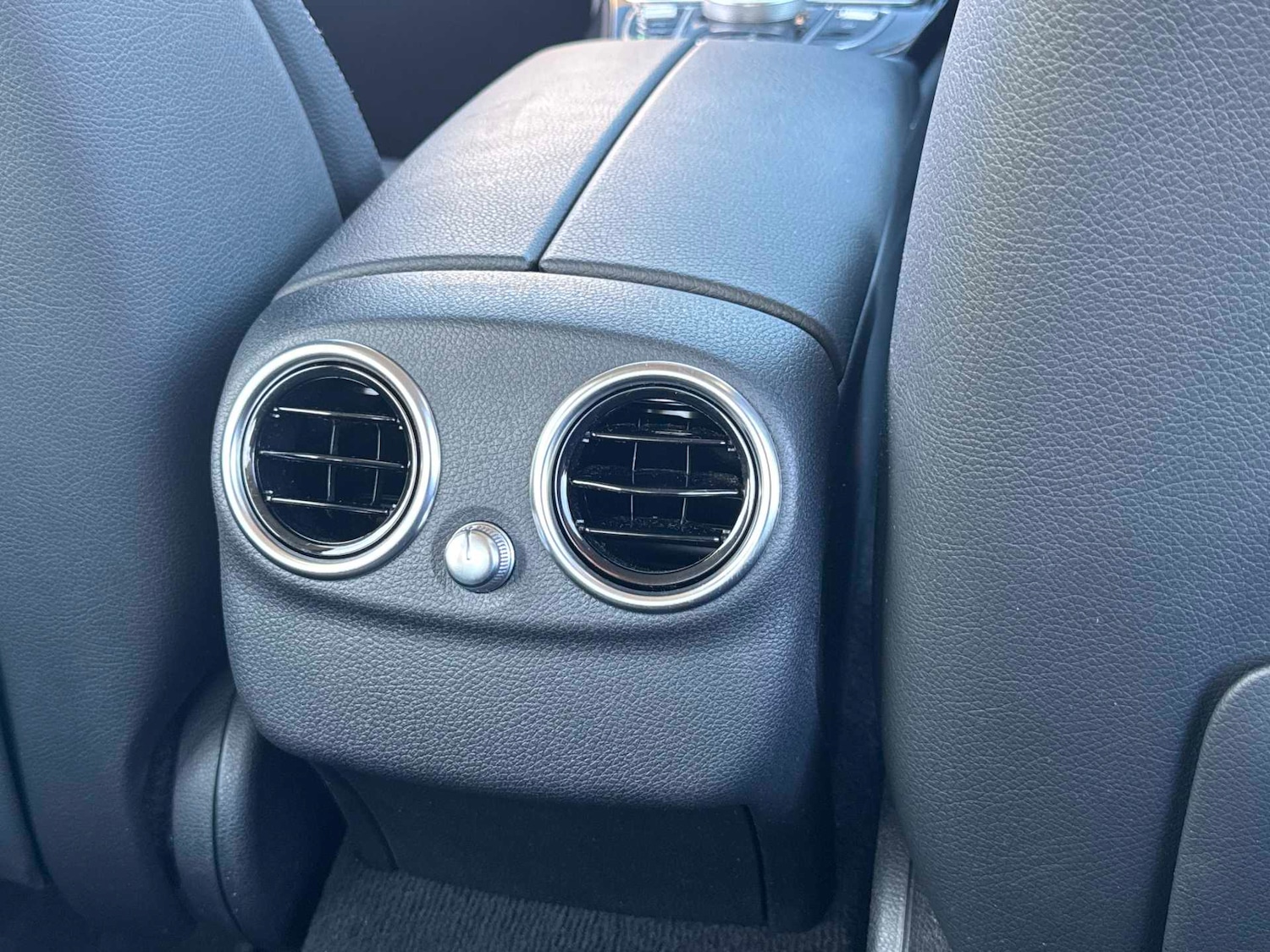 Used Mercedes-Benz C Class 2019 for sale - 77000164: Photo 18