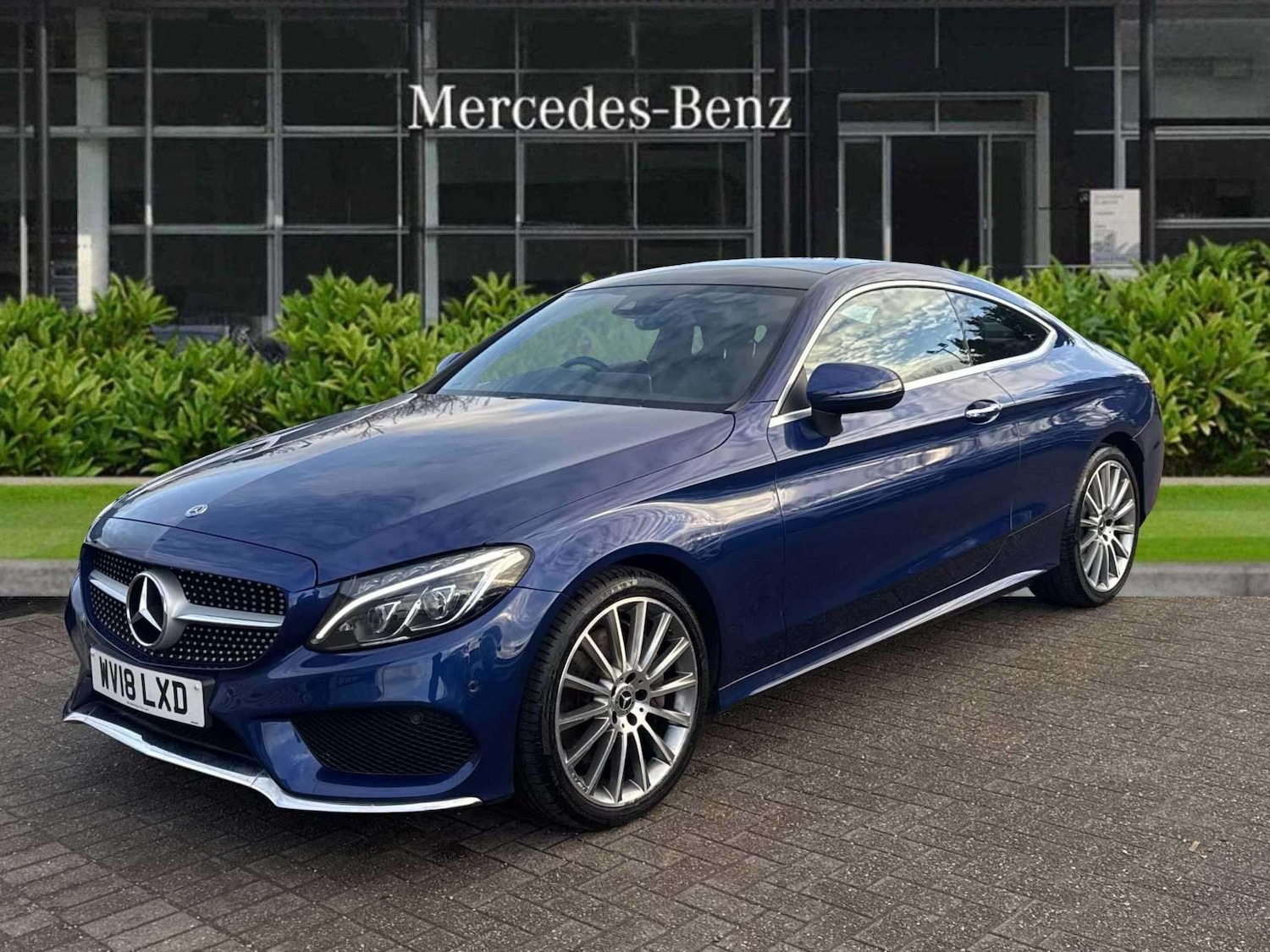 Used Mercedes-Benz C Class 2018 for sale - 77134876: Photo 3