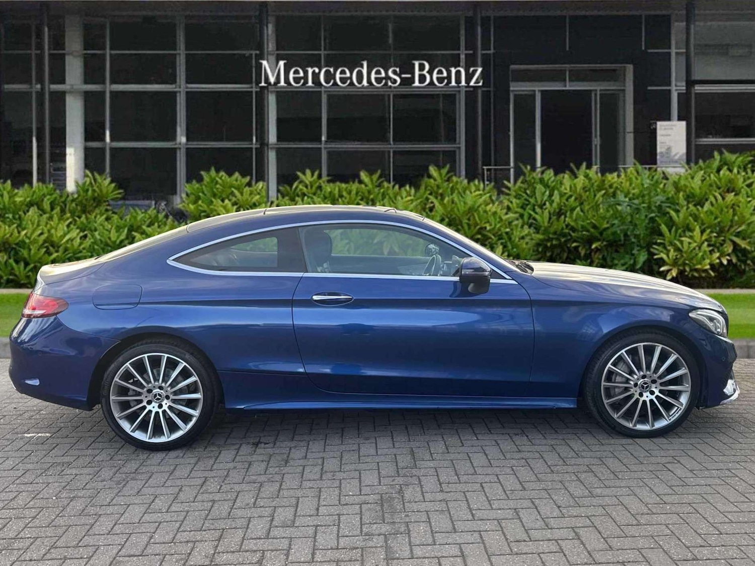 Used Mercedes-Benz C Class 2018 for sale - 77134876: Photo 8