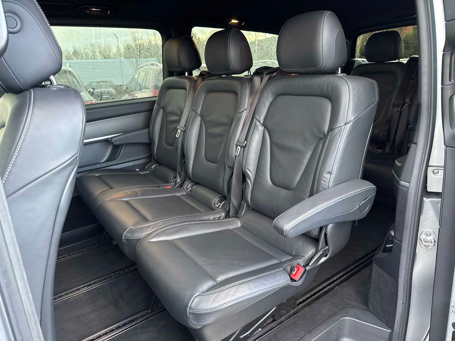 Used Mercedes-Benz V-Class 2023 for sale - 77540600: Photo 18