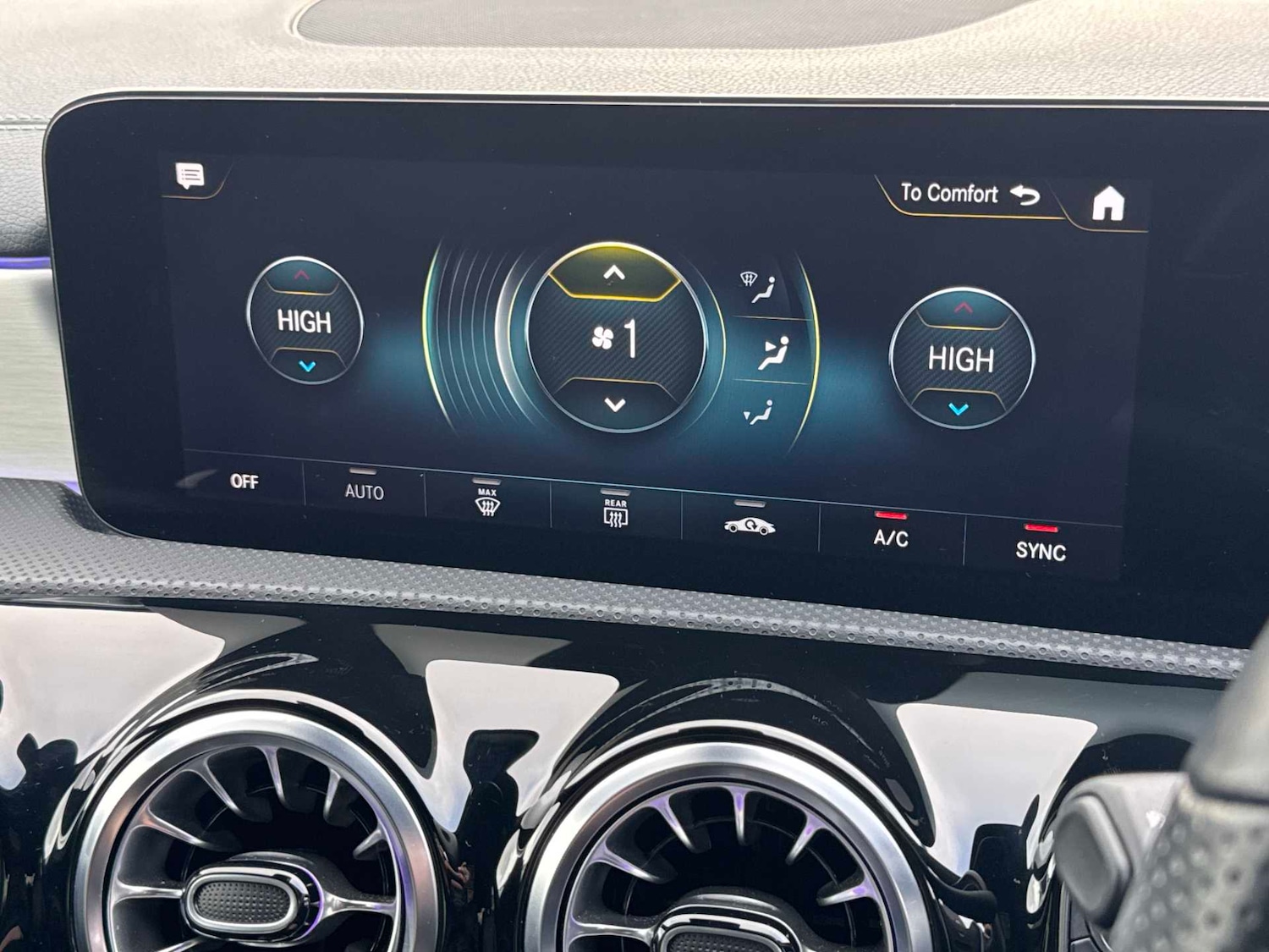 Used Mercedes-Benz CLA 2023 for sale - 76732263: Photo 33