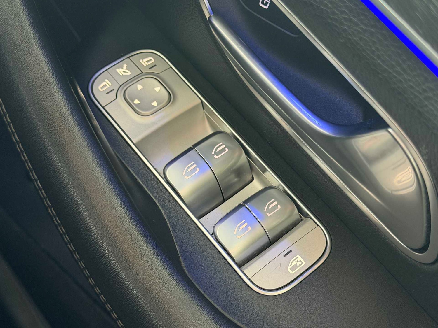 Used Mercedes-Benz GLE 2021 for sale - 77983303: Photo 32