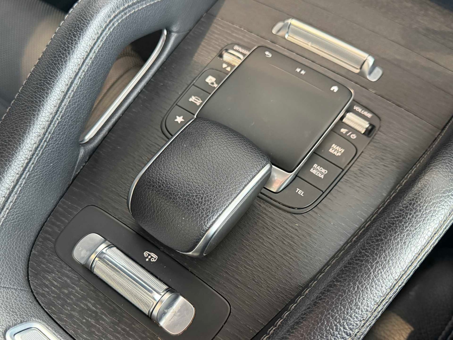 Used Mercedes-Benz GLE 2021 for sale - 77983303: Photo 33