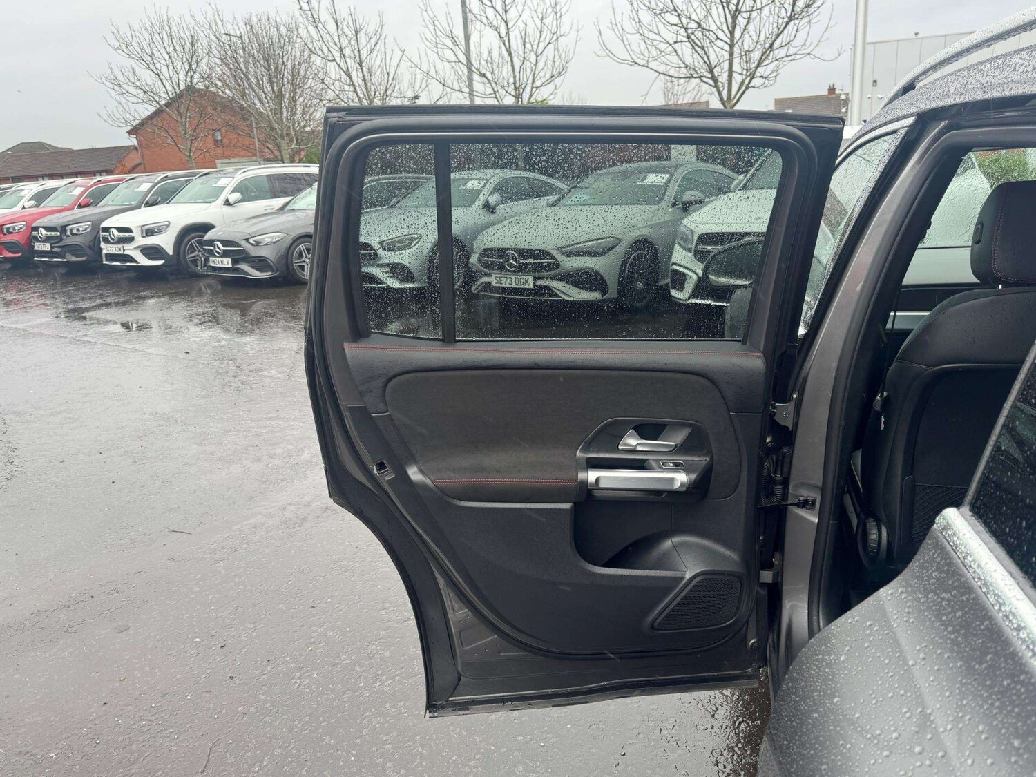 Used Mercedes-Benz GLB 2024 for sale - 76501839: Photo 15