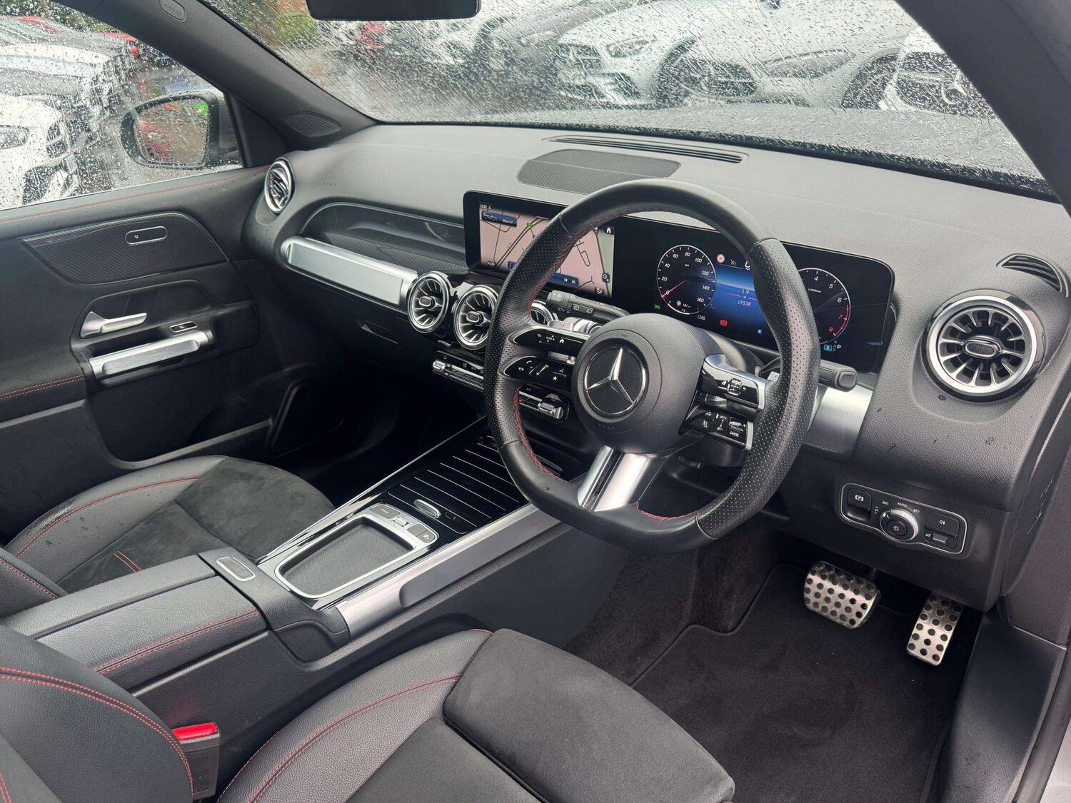 Used Mercedes-Benz GLB 2024 for sale - 76501839: Photo 24