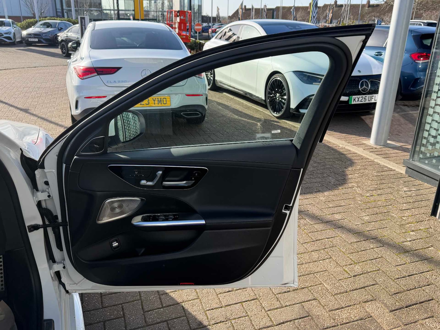 Used Mercedes-Benz C Class 2024 for sale - 77601263: Photo 10