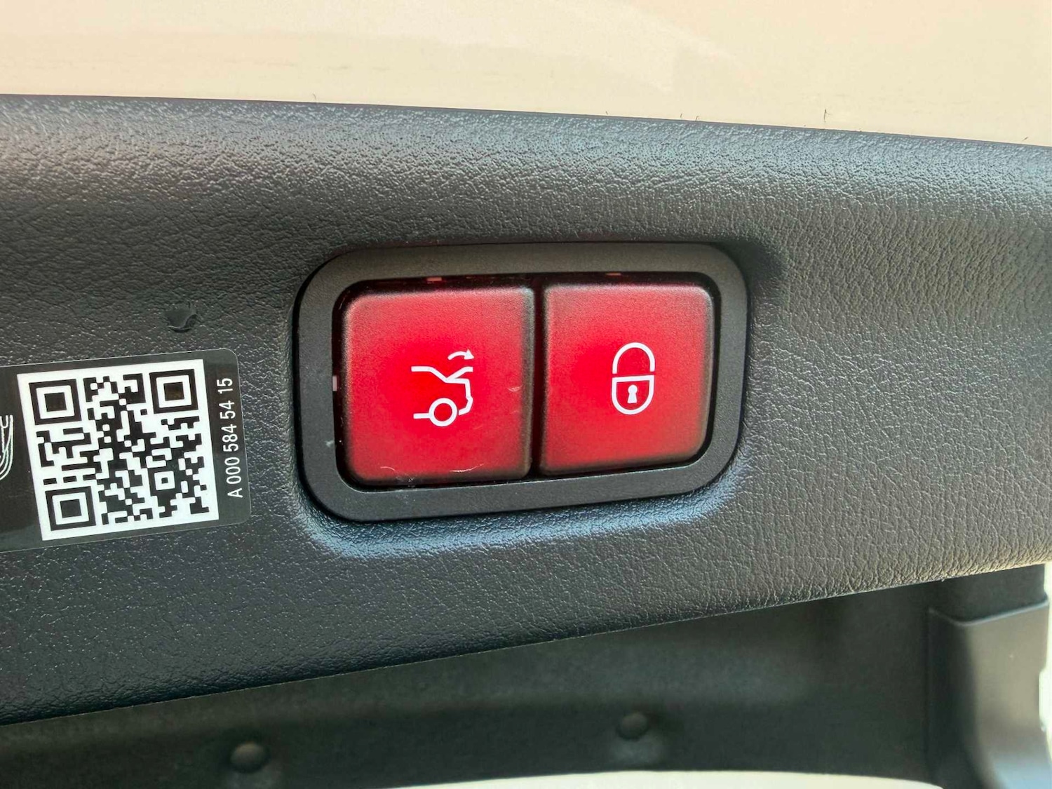 Used Mercedes-Benz C Class 2024 for sale - 77601263: Photo 17