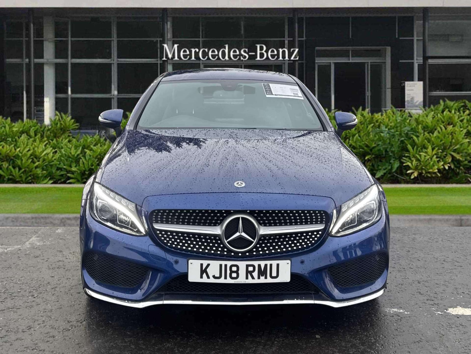 Used Mercedes-Benz C Class 2018 for sale - 76851616: Photo 2