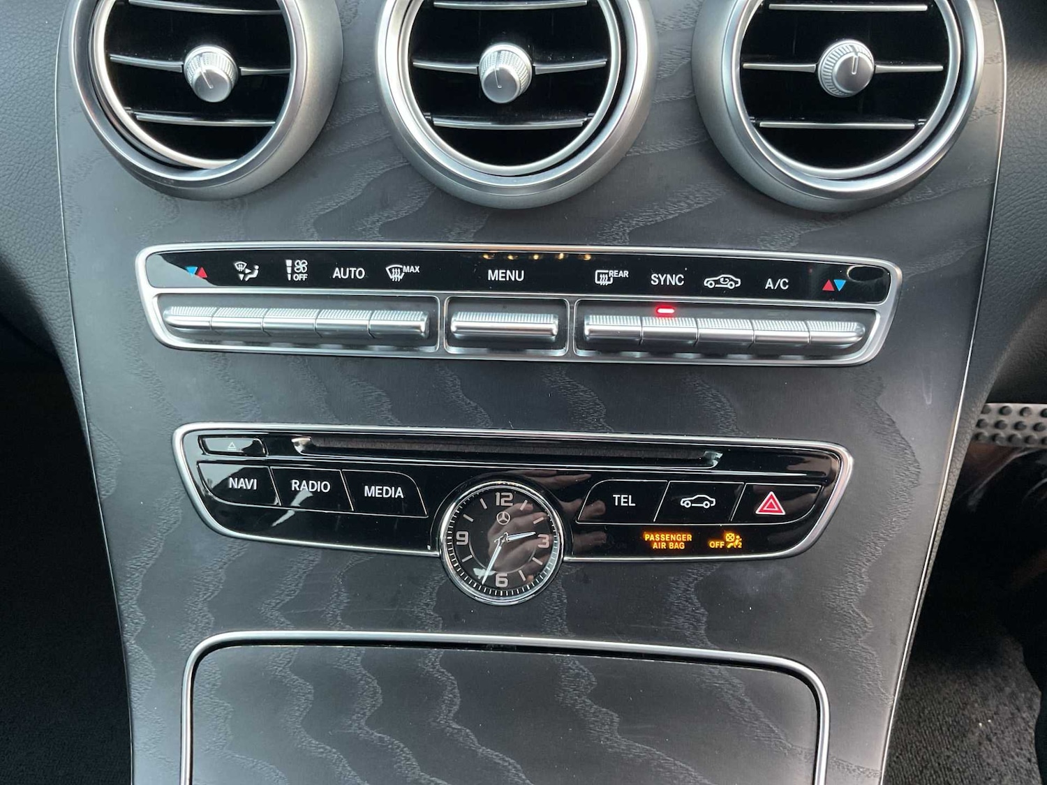 Used Mercedes-Benz C Class 2018 for sale - 76851616: Photo 28