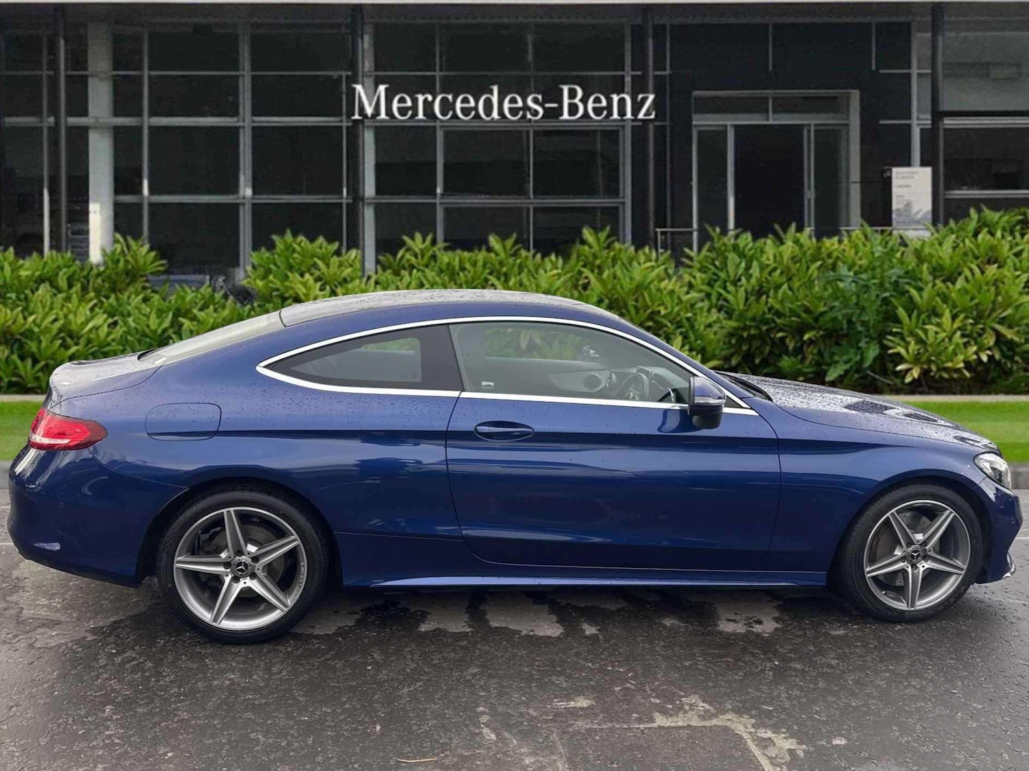 Used Mercedes-Benz C Class 2018 for sale - 76851616: Photo 8