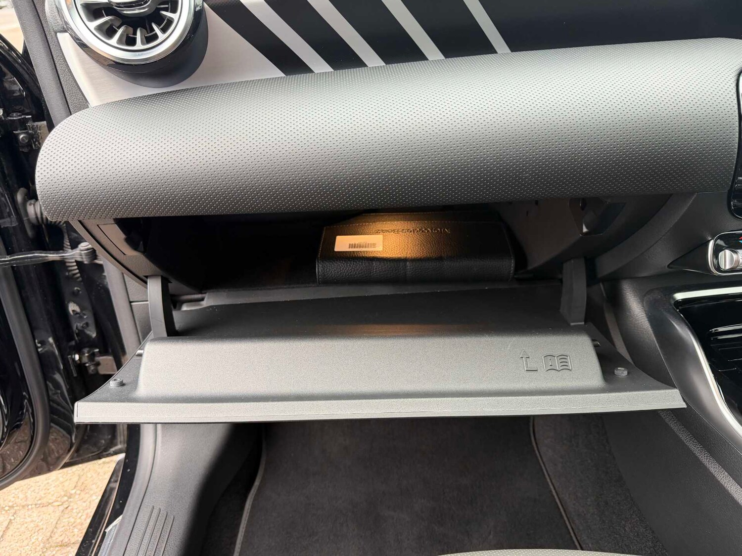 Used Mercedes-Benz CLA 2023 for sale - 77943287: Photo 23