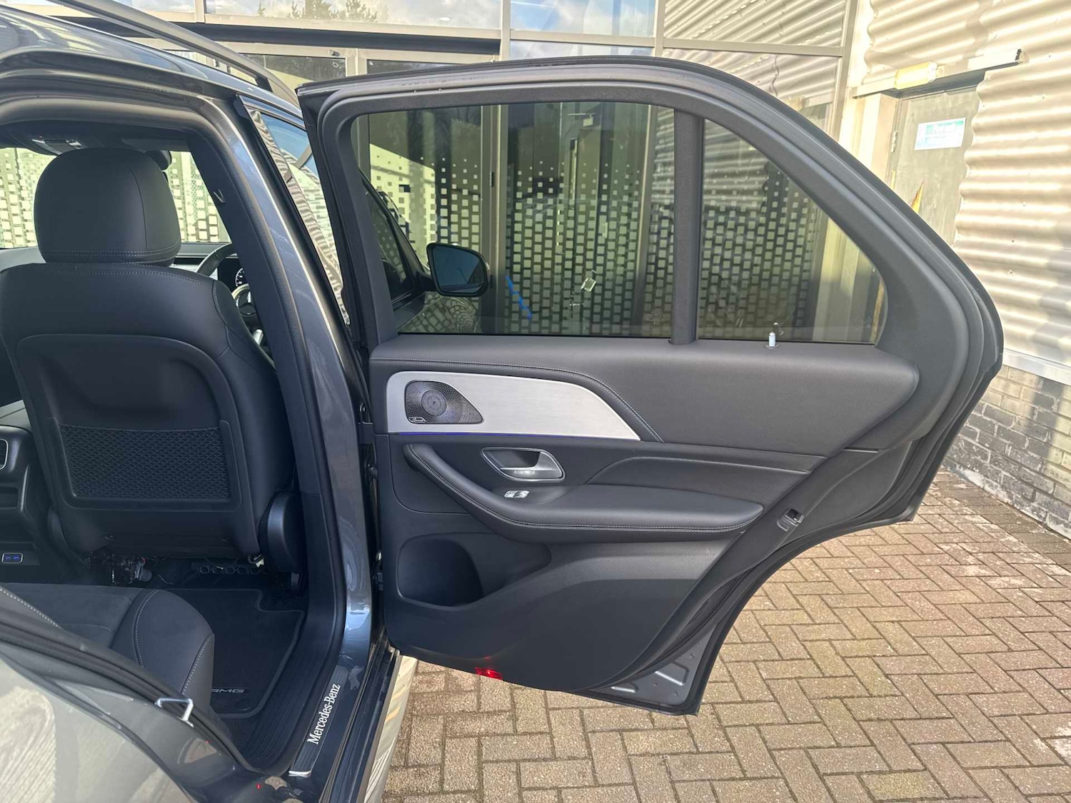 Used Mercedes-Benz GLE 2025 for sale - 77011026: Photo 14