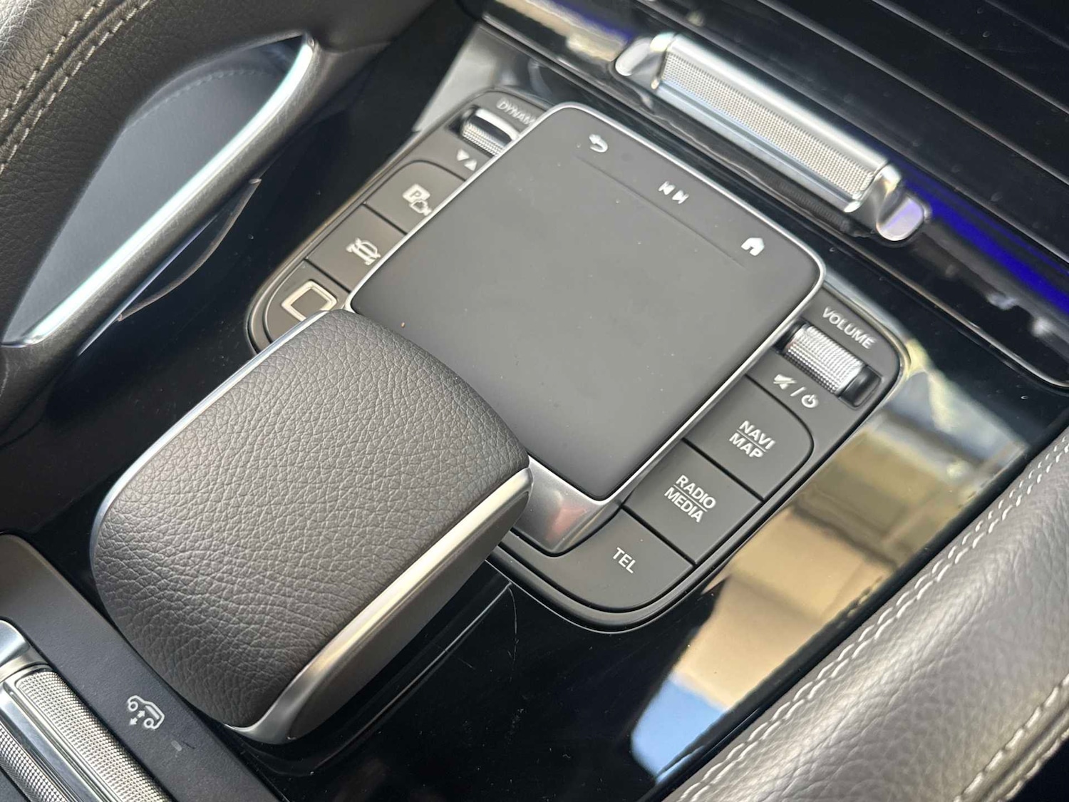 Used Mercedes-Benz GLE 2025 for sale - 77011026: Photo 29