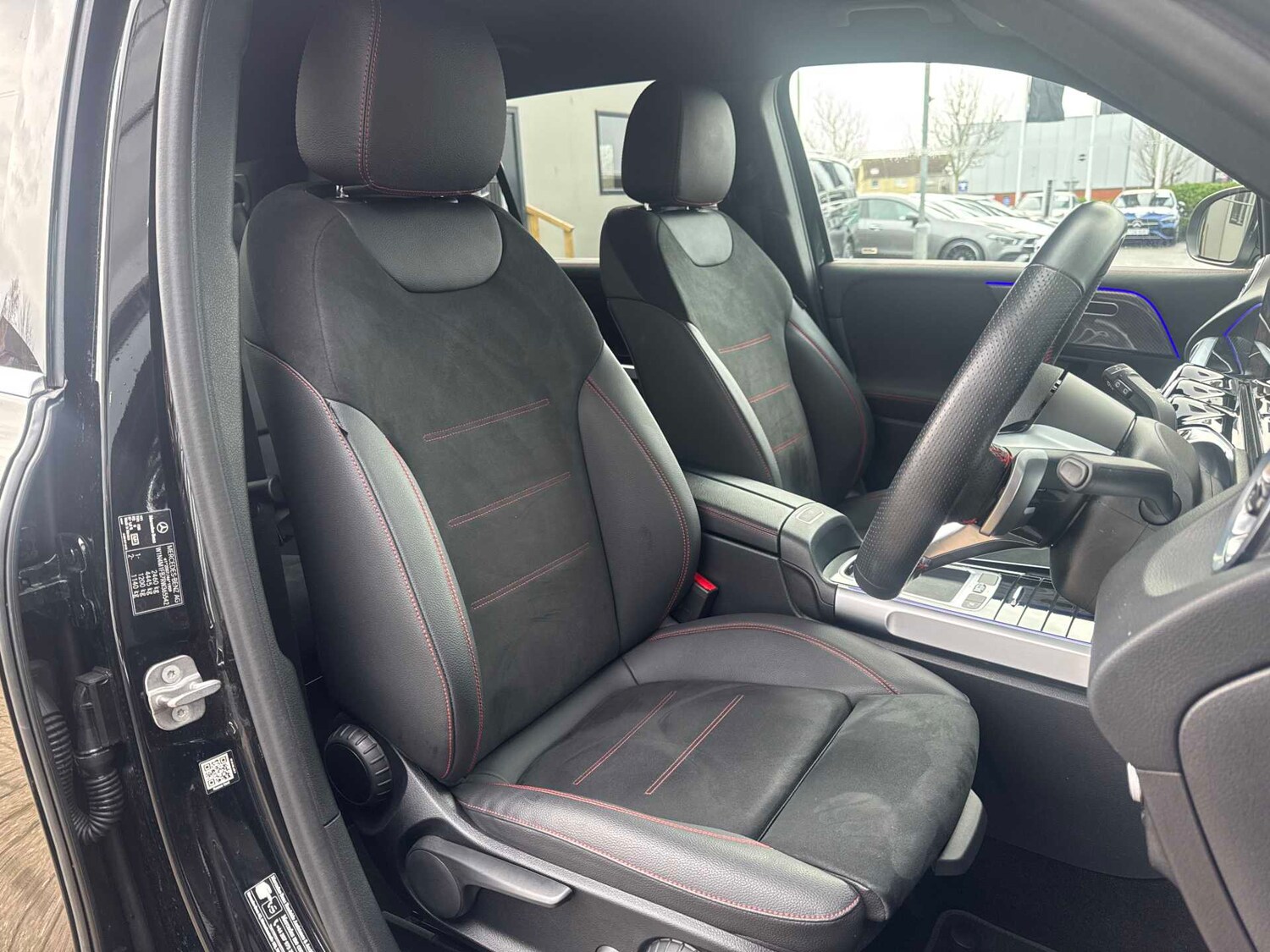 Used Mercedes-Benz GLB 2024 for sale - 77000248: Photo 10