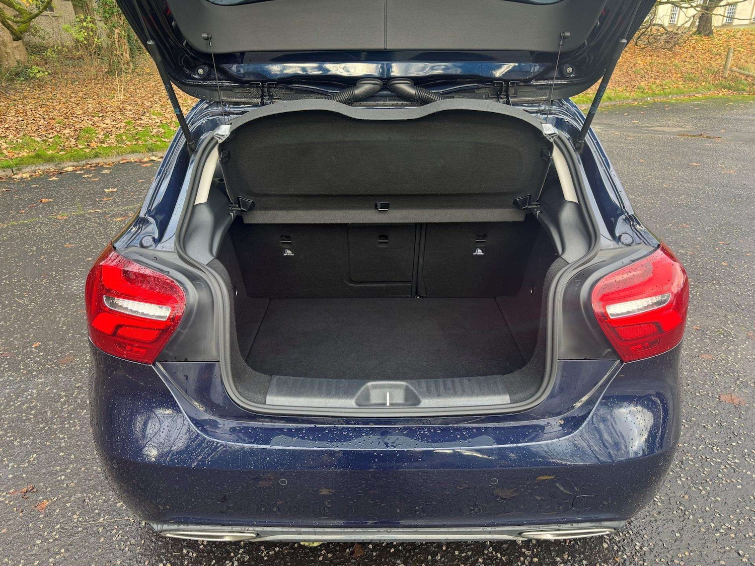 Used Mercedes-Benz A-Class 2017 for sale - 76732292: Photo 11