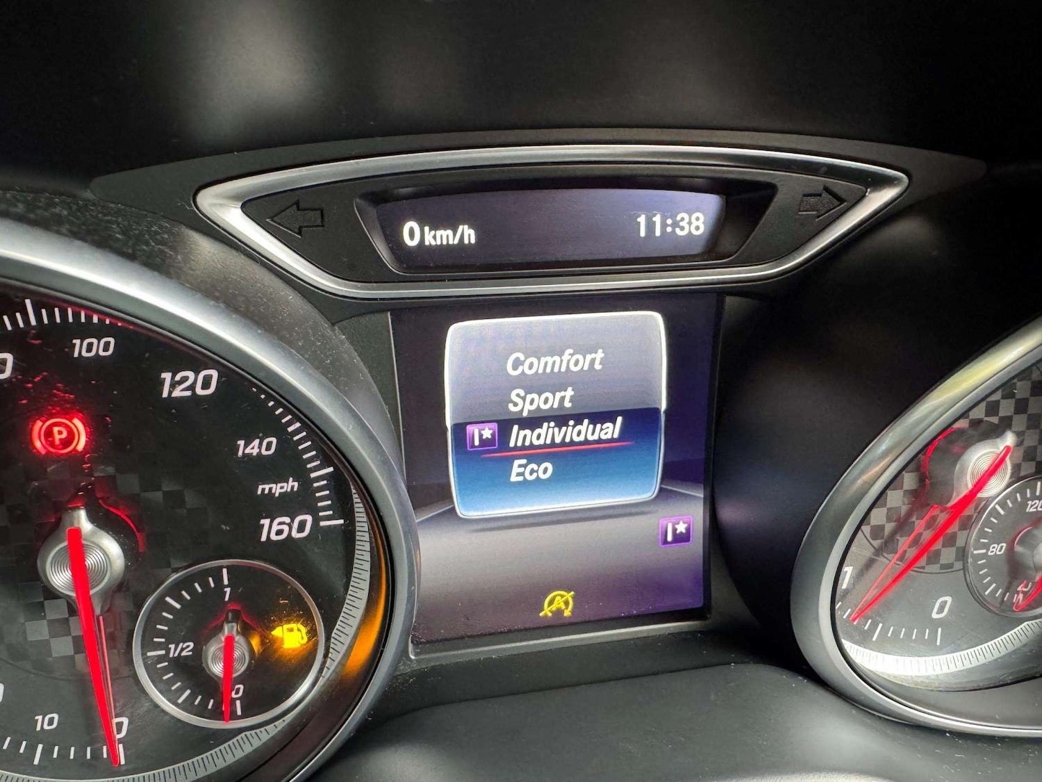 Used Mercedes-Benz A-Class 2017 for sale - 76732292: Photo 25