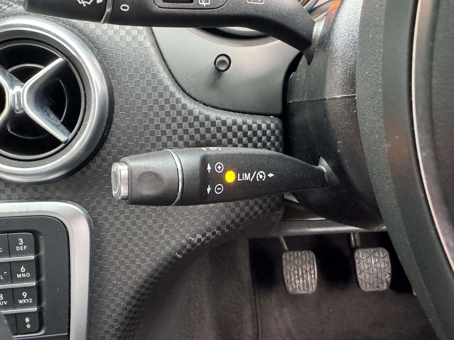 Used Mercedes-Benz A-Class 2017 for sale - 76732292: Photo 32