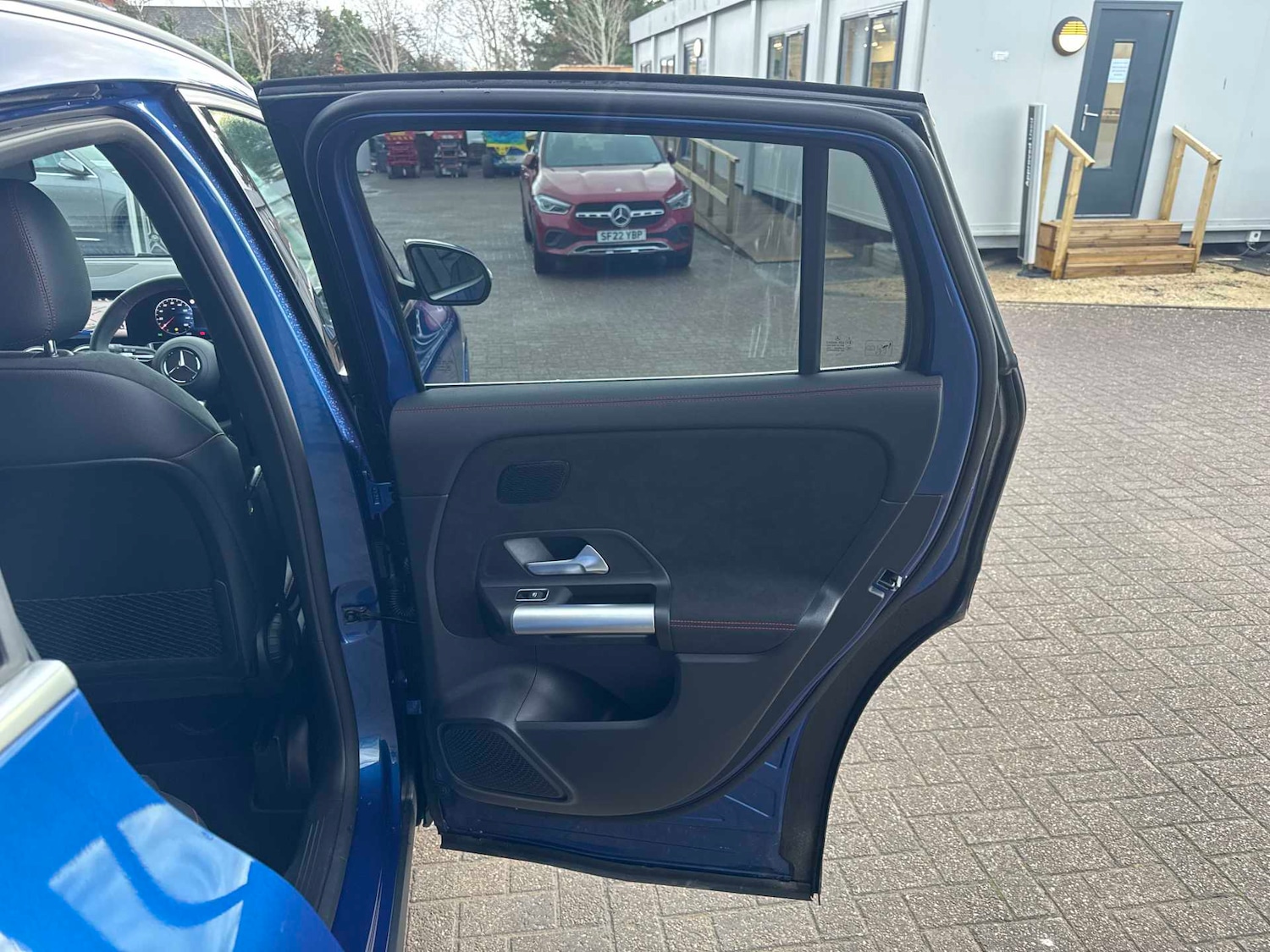 Used Mercedes-Benz GLA 2024 for sale - 76774122: Photo 15