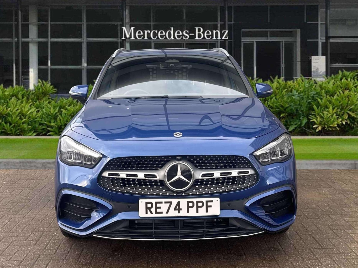 Used Mercedes-Benz GLA 2024 for sale - 76774122: Photo 2