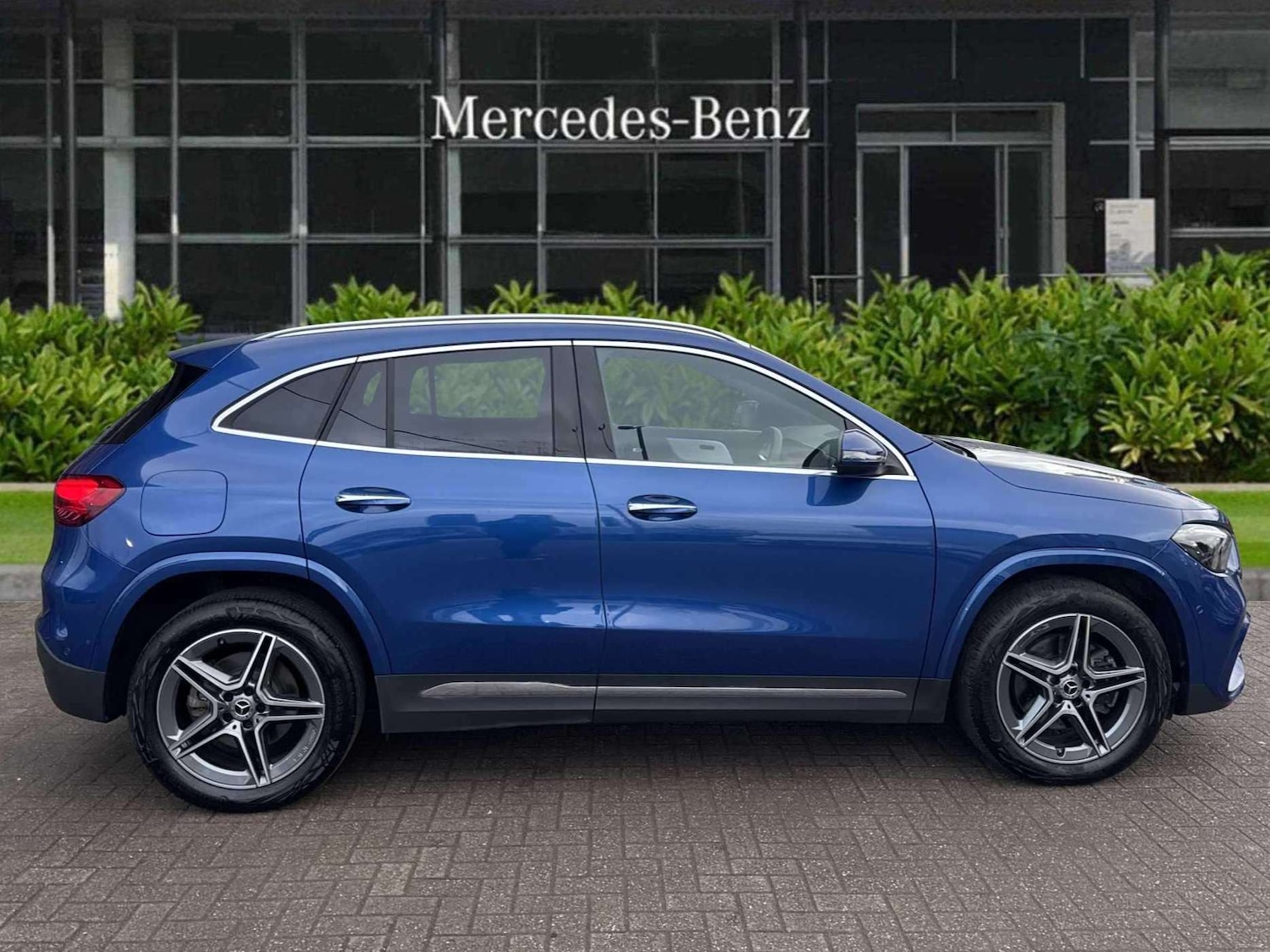 Used Mercedes-Benz GLA 2024 for sale - 76774122: Photo 9