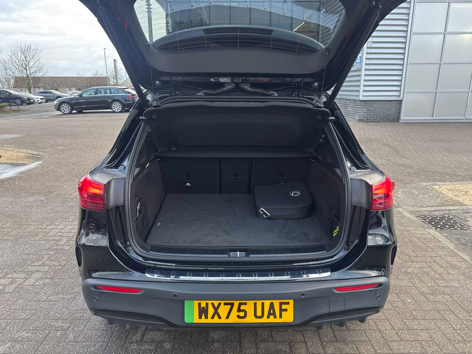 Used Mercedes-Benz EQA 2025 for sale - 77257320: Photo 12