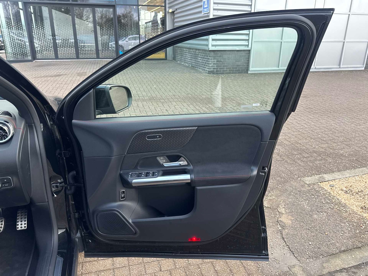 Used Mercedes-Benz EQA 2025 for sale - 77257320: Photo 14