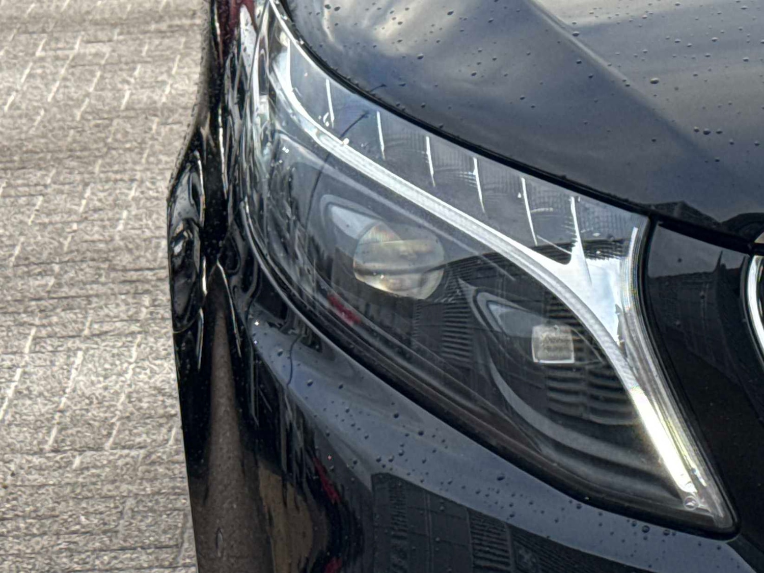 Used Mercedes-Benz V-Class 2023 for sale - 76732291: Photo 10